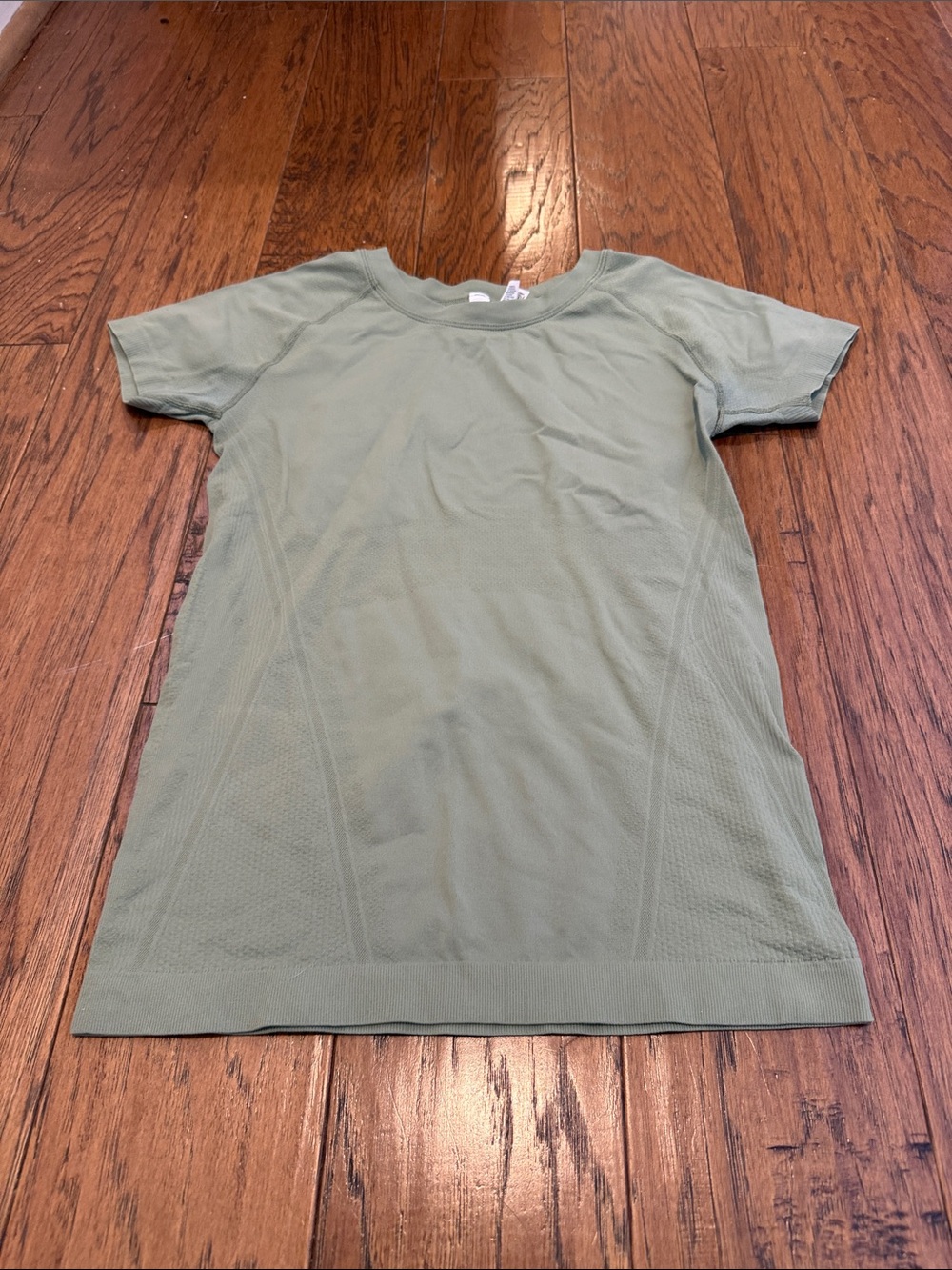 Athleta Momentum Short-Sleeve Performance Top, XSmall